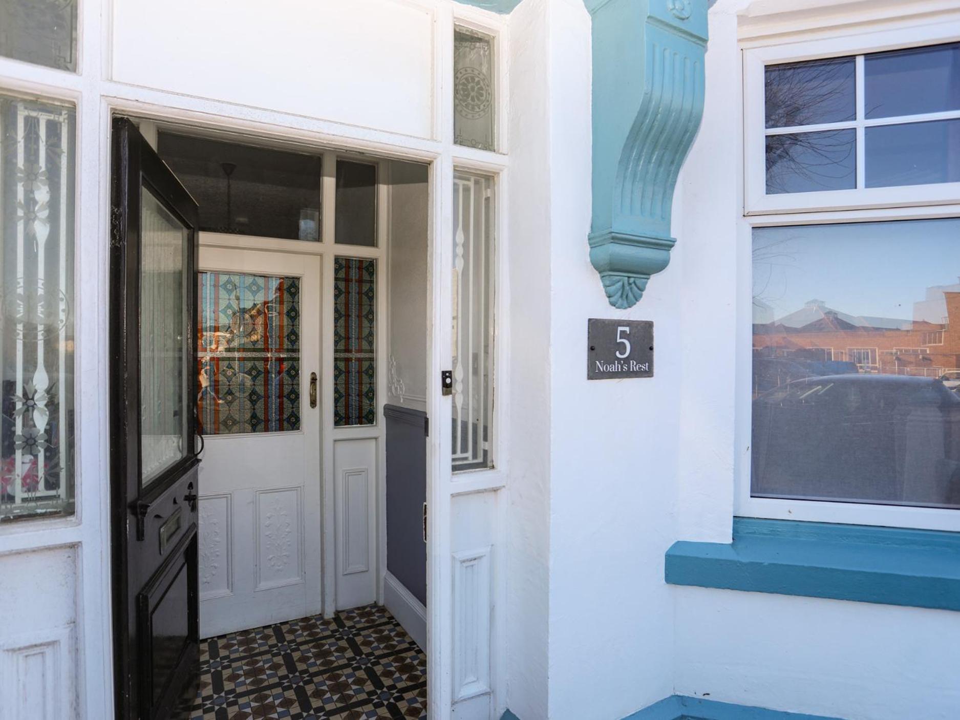 Noah'S Rest Villa Llandudno Luaran gambar